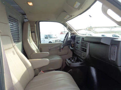 2017 Chevrolet Express 2500