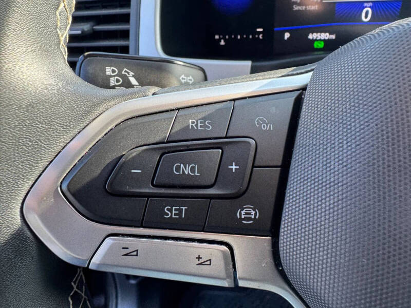 2022 Volkswagen Atlas SE