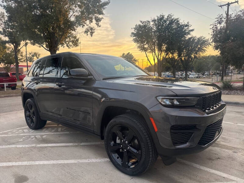 2023 Jeep Grand Cherokee Altitude