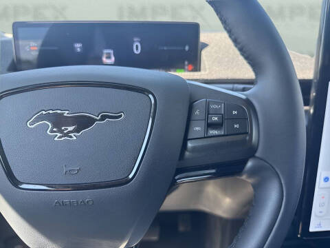 2025 Ford Mustang Mach-E Premium