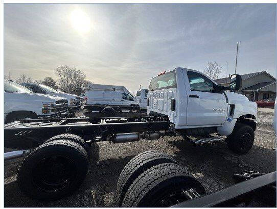 2024 Chevrolet Silverado 5500HD