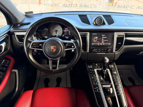 2017 Porsche Macan S