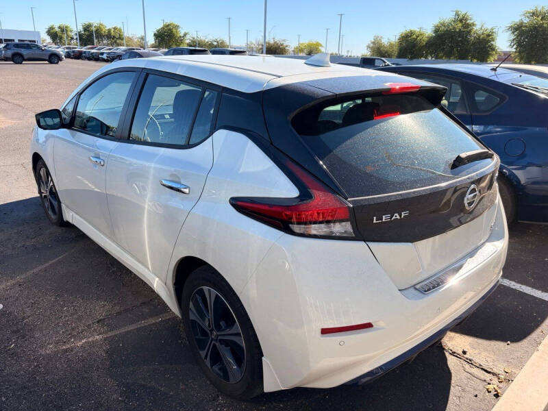 2022 Nissan LEAF SV PLUS