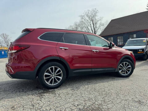 2017 Hyundai Santa Fe SE