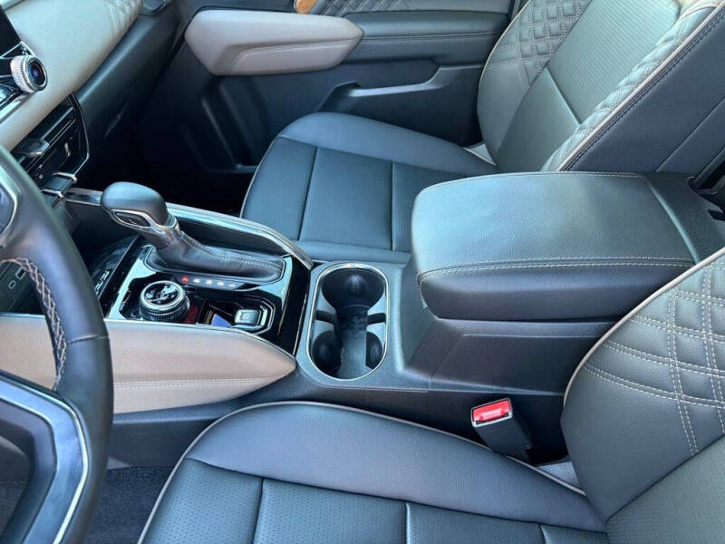 2024 GMC Canyon Denali