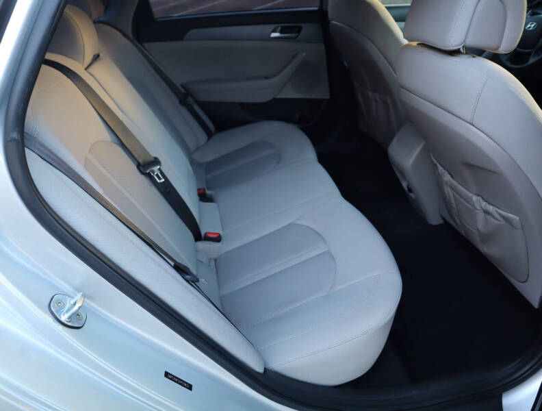 2017 Hyundai Sonata SE