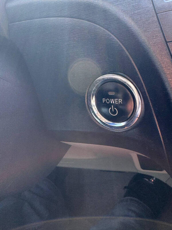 2011 Toyota Prius Two