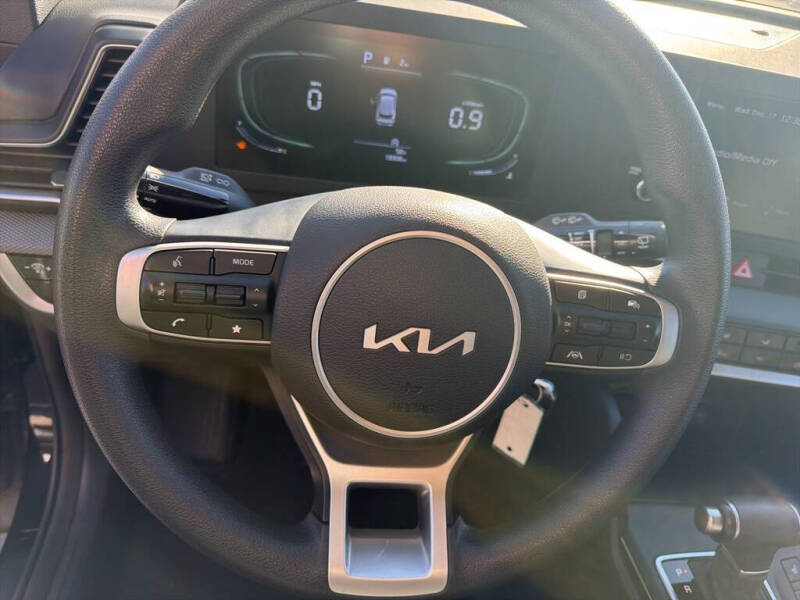 2024 Kia Sportage LX