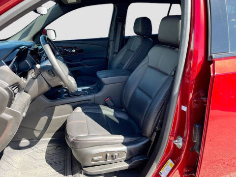 2023 Chevrolet Traverse RS