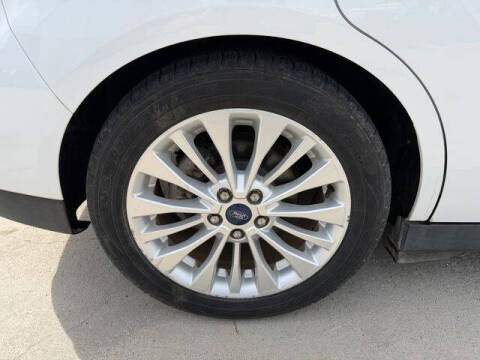 2017 Ford C-MAX Hybrid SE
