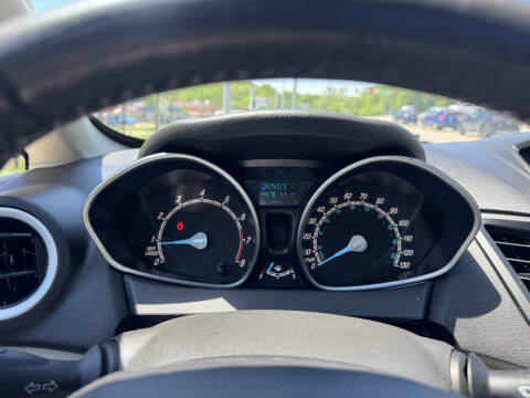 2015 Ford Fiesta SE