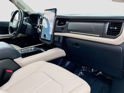 2023 Ford Expedition Platinum