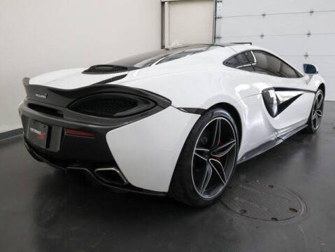 2018 McLaren 570GT
