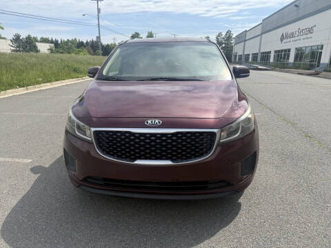 2015 Kia Sedona LX