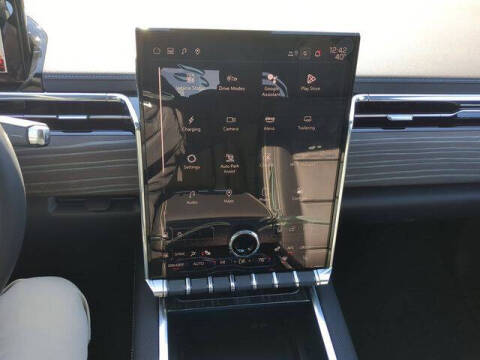 2025 GMC Sierra EV Denali