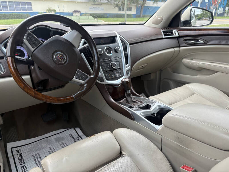 2010 Cadillac SRX Luxury Collection