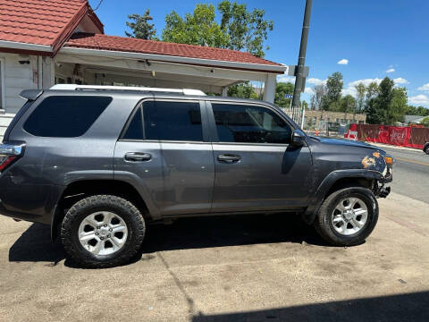 2017 Toyota 4Runner SR5