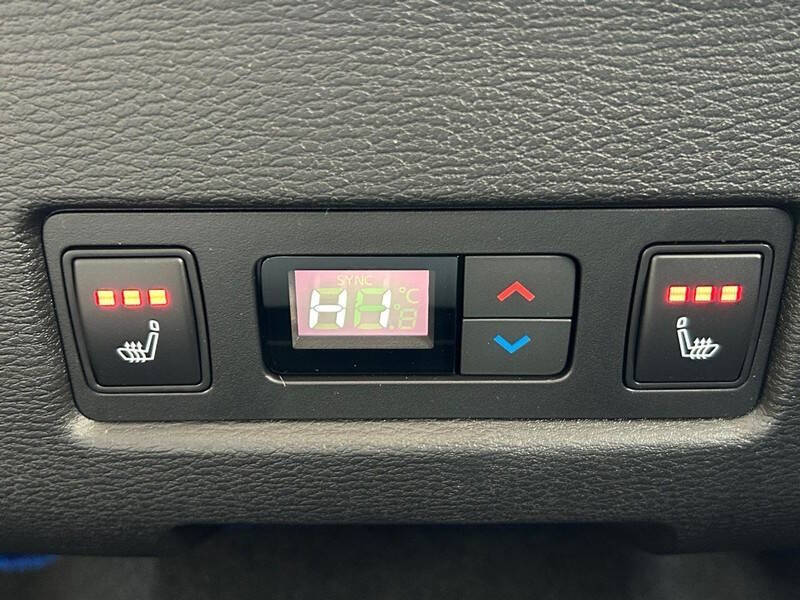 2025 Mitsubishi Outlander PHEV SEL