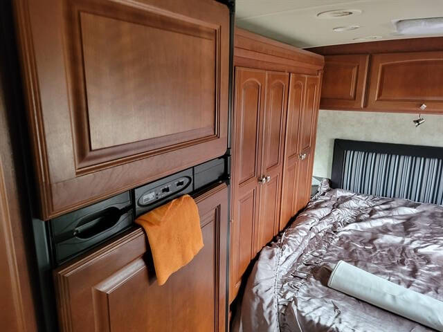 2013 Ford E-Series E-450 SD