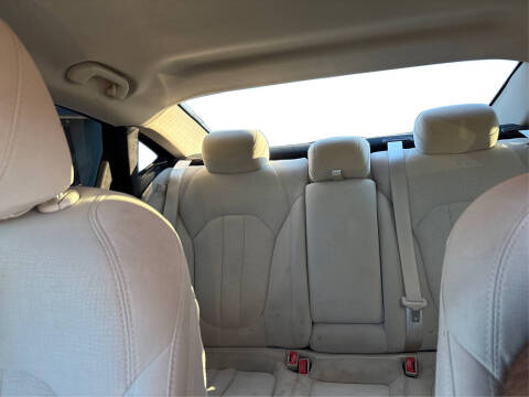 2016 Chrysler 200 LX