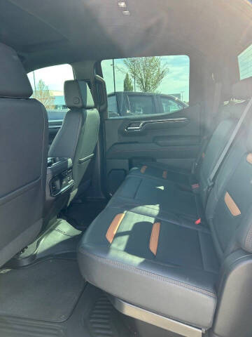 2023 GMC Sierra 1500 AT4