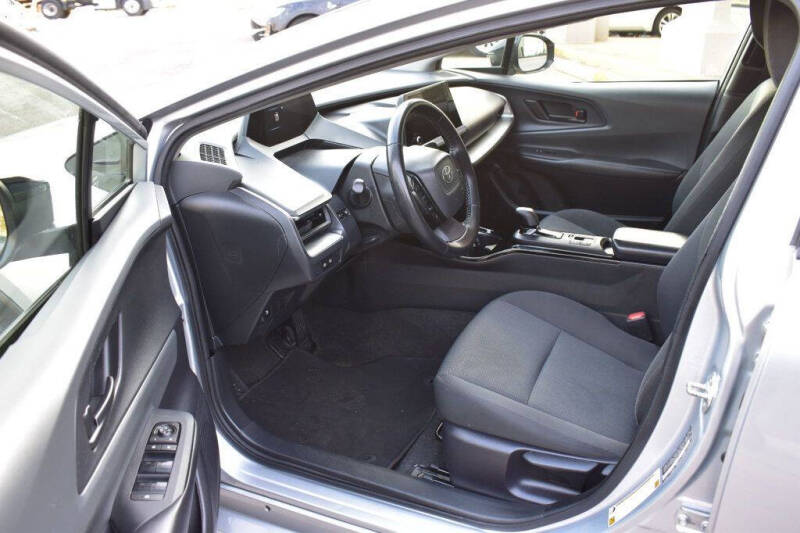 2023 Toyota Prius LE