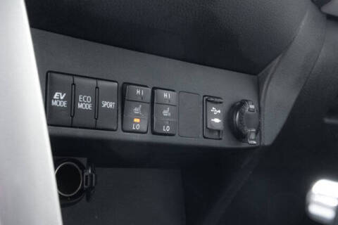 2017 Toyota RAV4 Hybrid Limited