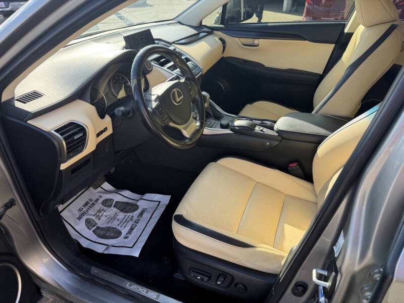 2016 Lexus NX 200t