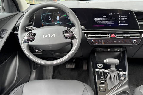 2026 Kia Niro EX