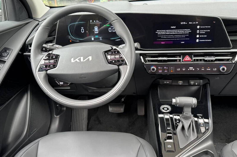 2026 Kia Niro EX