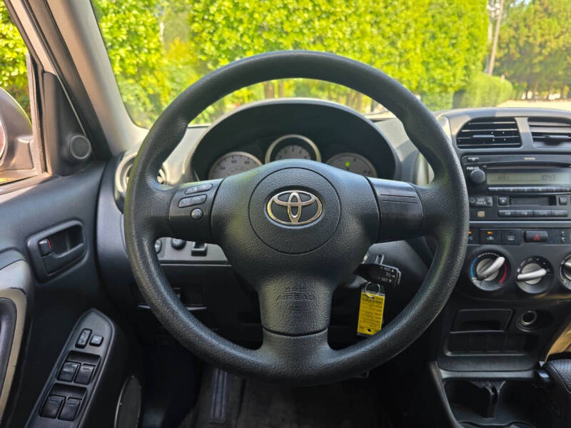 2005 Toyota RAV4