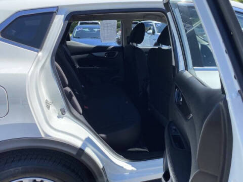 2022 Nissan Rogue Sport S