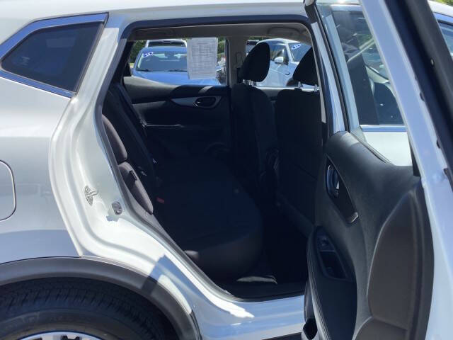 2022 Nissan Rogue Sport S