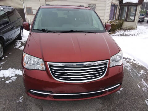 2014 Chrysler Town and Country for sale at RICK'S AUTO SALES in Logansport IN