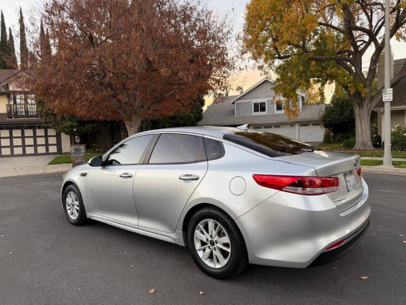 2017 Kia Optima LX