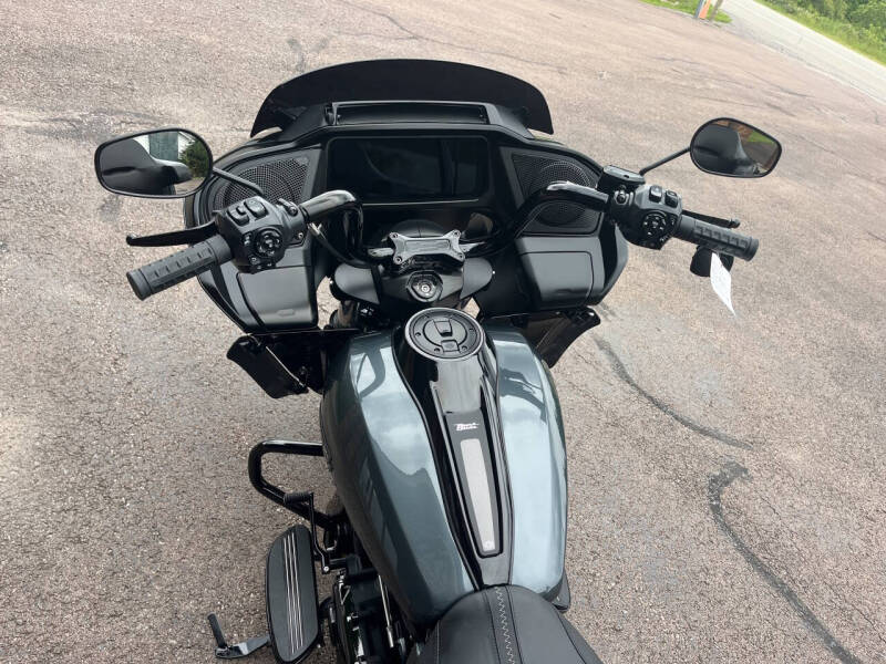 2025 Harley Davidson Road Glide