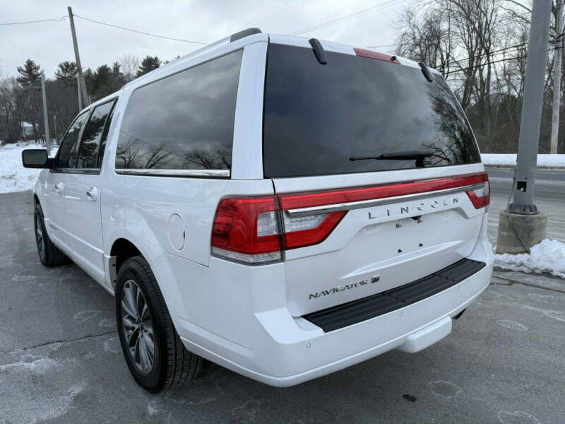 2017 Lincoln Navigator L Select