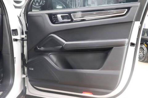 2019 Porsche Cayenne S
