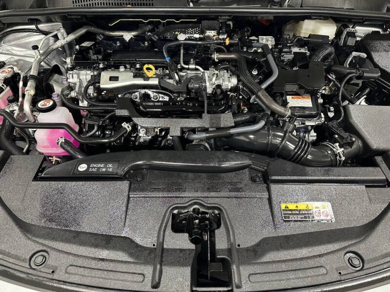 2025 Toyota Prius XLE