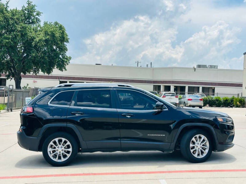 2019 Jeep Cherokee Latitude