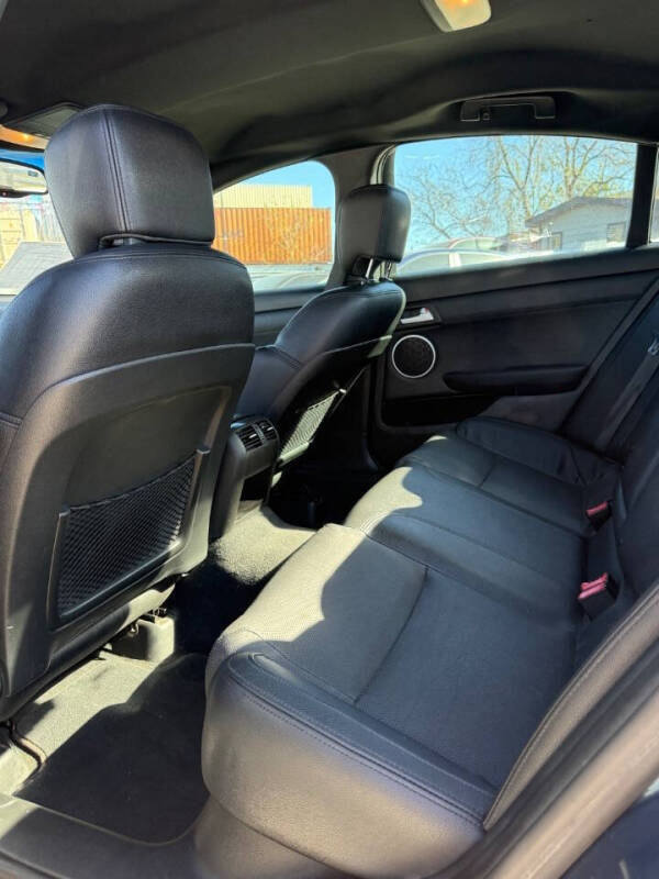 2009 Pontiac G8 GT w/Bluetooth