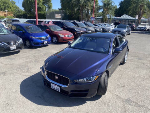 2017 Jaguar XE 25t Prestige