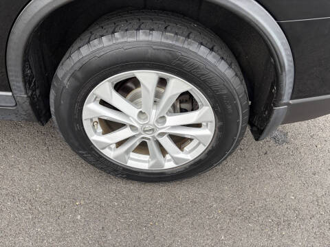 2015 Nissan Rogue SV