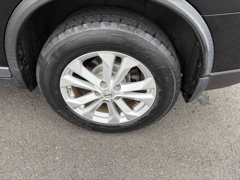 2015 Nissan Rogue SV