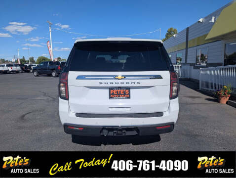 2022 Chevrolet Suburban LS