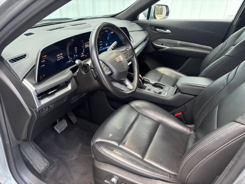 2024 Cadillac XT4 Premium Luxury