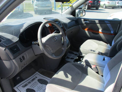 2006 Toyota Sienna XLE 7 Passenger