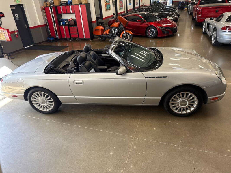 2004 Ford Thunderbird Deluxe
