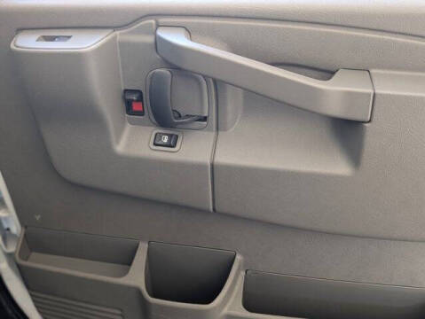2022 GMC Savana 3500