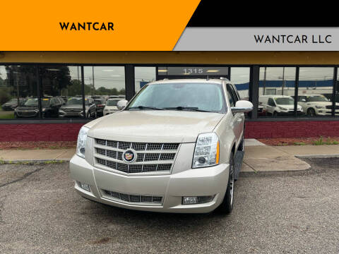 2013 Cadillac Escalade for sale at WANTCAR in Lansing MI